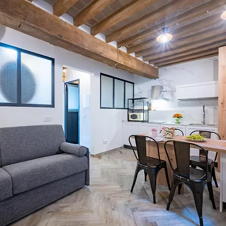 Guesthost - Bixio 29 4 And 6 * Parme