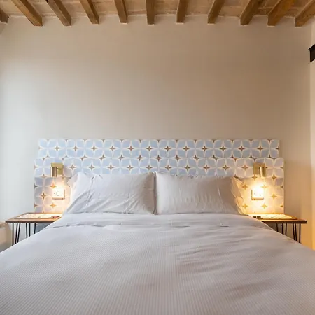 Apartment Guesthost - Bixio 29 4 And 6 Parma